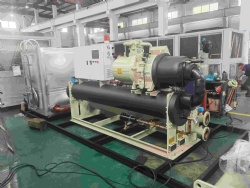 Hydraulic explosion-proof chiller